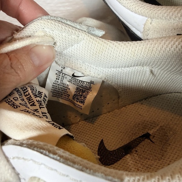 Nike Women's Size 6 Blazer Low '77 Jumbo DQ1470-101 White/Sail/Black Sneakers - Picture 6 of 6